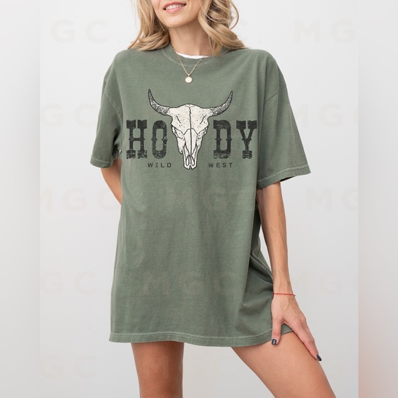 Comfort Colors Howdy Wild West Cow Skull Tee - Picture 2 of 10